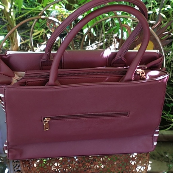 NWOT Kate Spade ♠️ Shoulder Bag & FREE Wallet - Picture 3 of 15